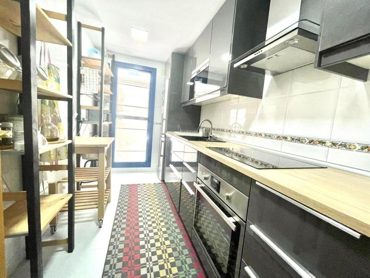 Calu Homes Duplex Cerca Playa De Huelin Малага Экстерьер фото