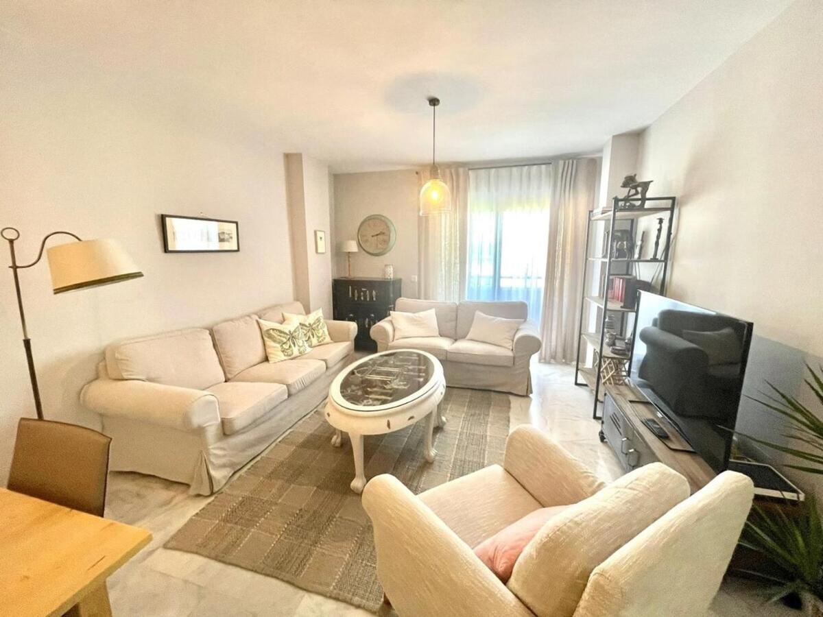 Calu Homes Duplex Cerca Playa De Huelin Малага Экстерьер фото
